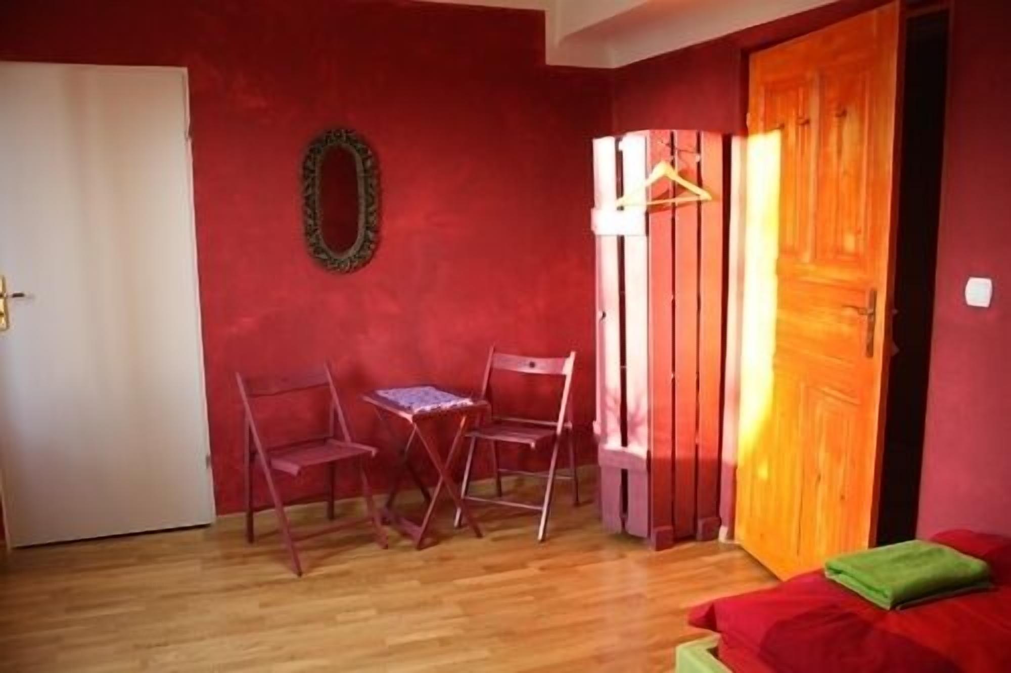 El Hostel Warsawa Bagian luar foto